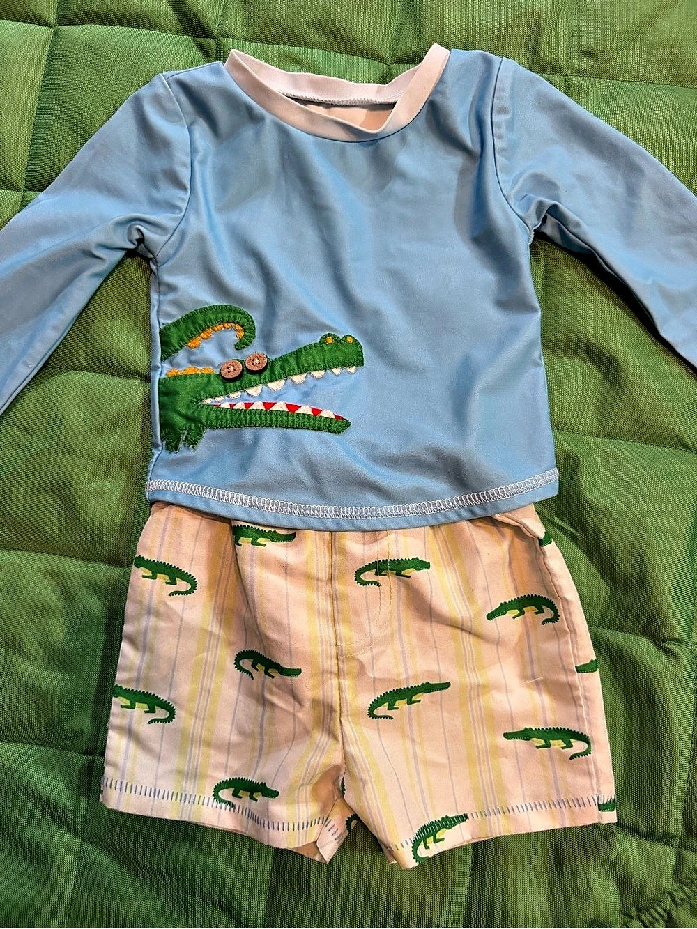 mud pie Boys Alligator Rash Guard Swim Set Boys' X-Small